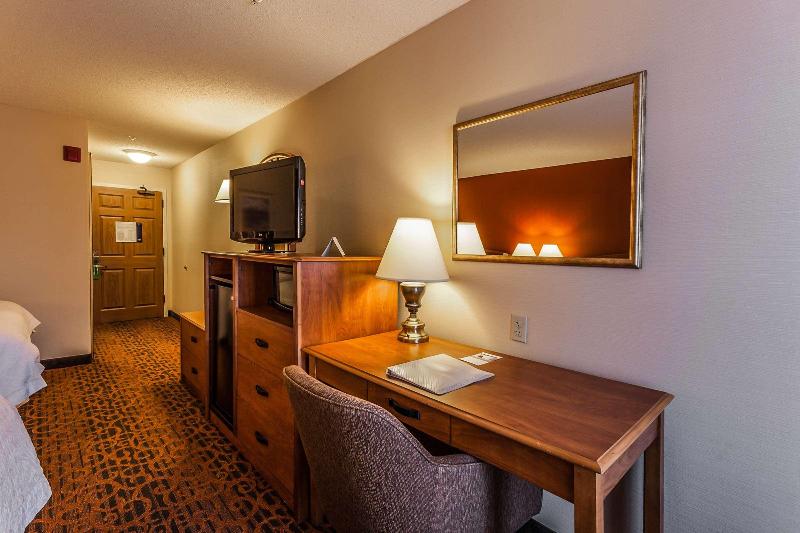 Hampton Inn Castle Rock image
