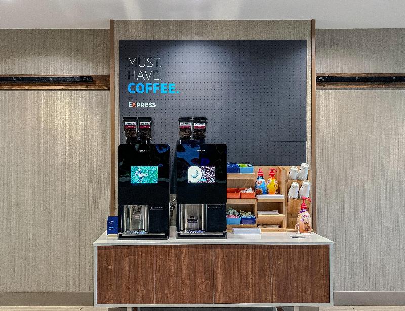 Holiday Inn Express Fremont image