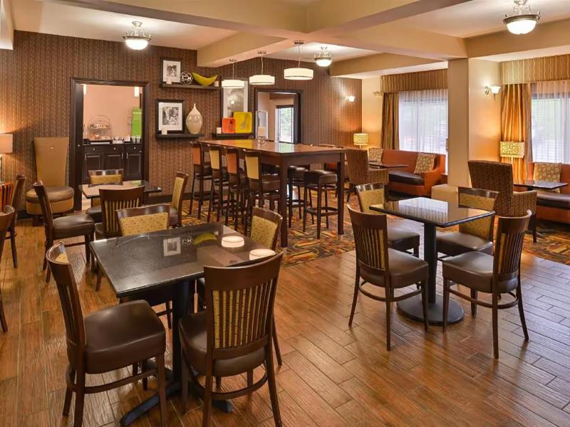 Wingate by Wyndham Steubenville image