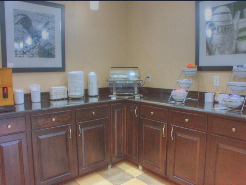 Wingate by Wyndham Steubenville image