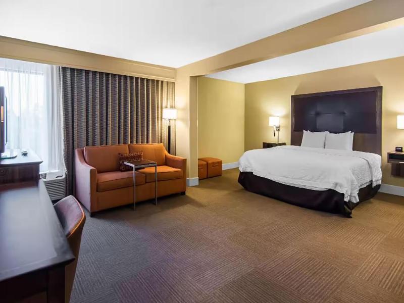 Wingate by Wyndham Steubenville image