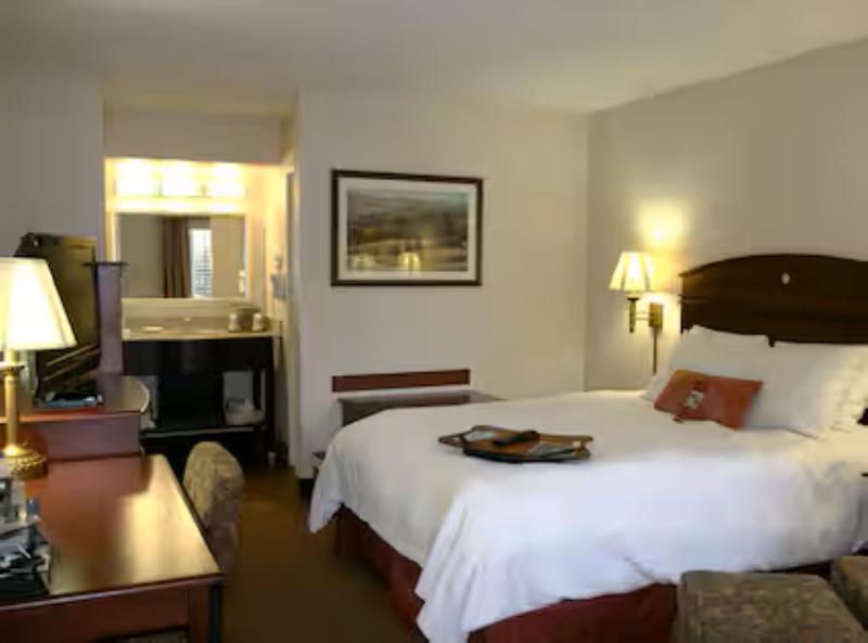 Hampton Inn Dalton image