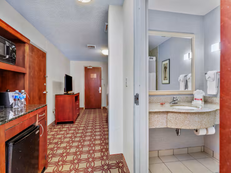 Hilton Garden Inn Starkville 5