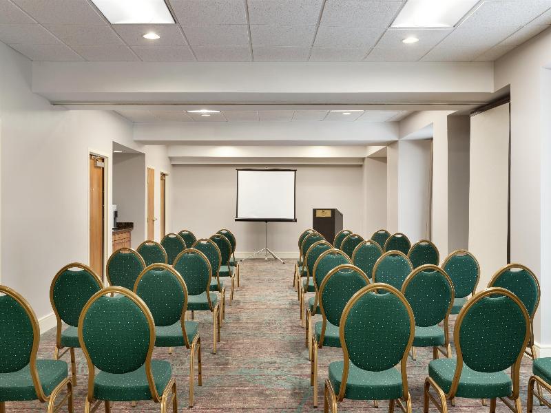 Homewood Suites by Hilton Clearwater image