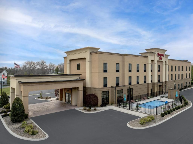 Hampton Inn Crossville