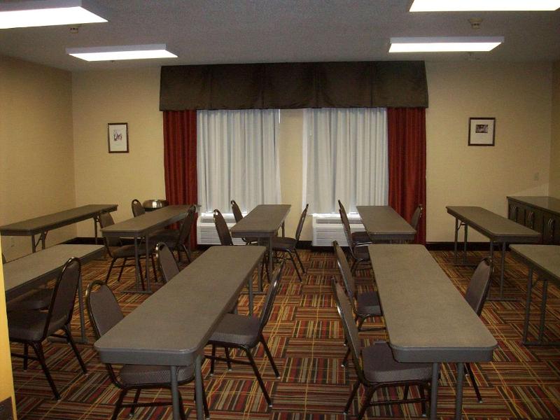 Hampton Inn Uniontown image