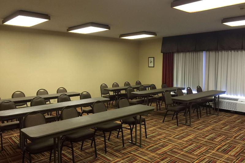 Hampton Inn Uniontown image