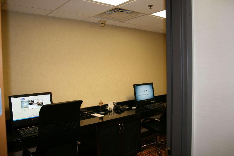 Hampton Inn Uniontown image