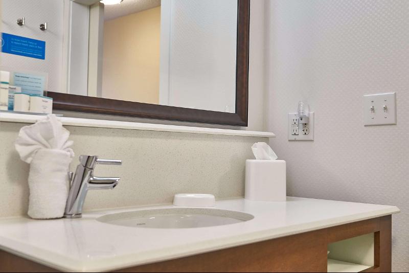 Hampton Inn Uniontown image