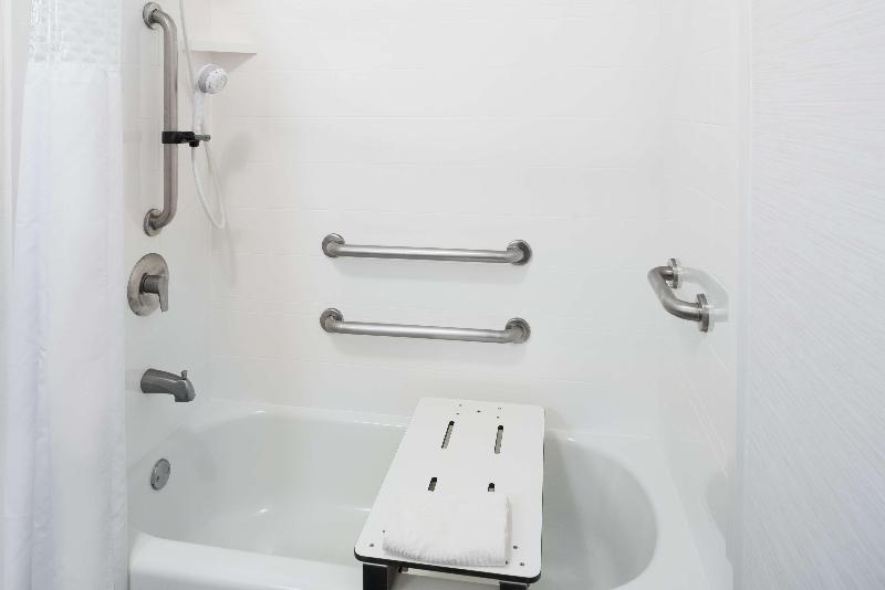 Hampton Inn North Sioux City image