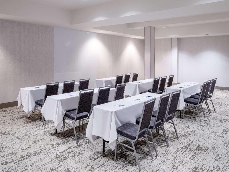 Hampton Inn & Suites Salida image