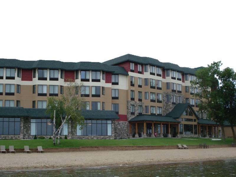SouthShore Hotel on Lake Bemidji Trademark Collect