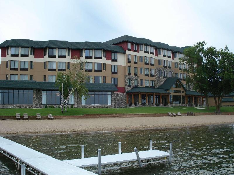 SouthShore Hotel on Lake Bemidji Trademark Collect