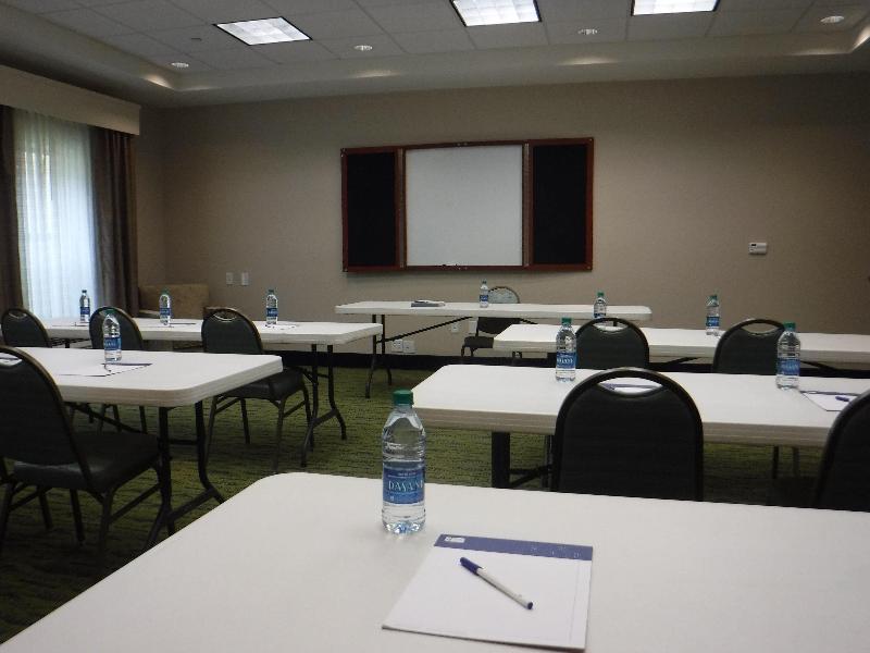 Holiday Inn Express West Jefferson image