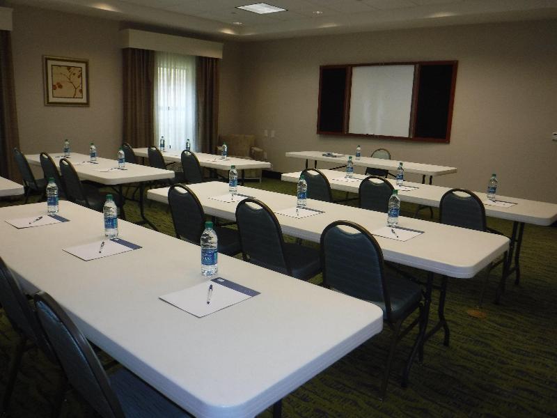 Holiday Inn Express West Jefferson image