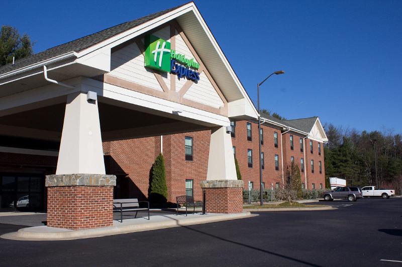 Holiday Inn Express West Jefferson image