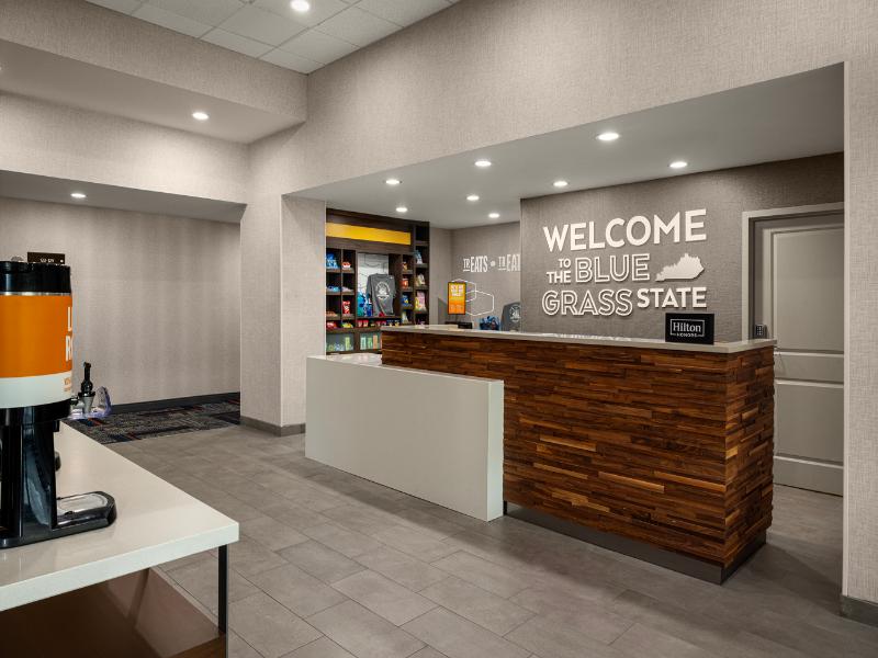 Hampton Inn Williamsburg image