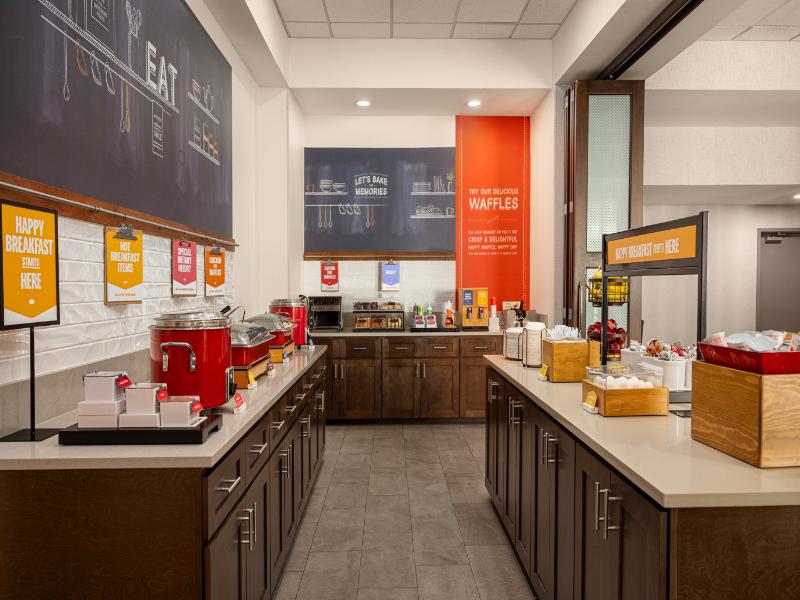 Hampton Inn Williamsburg image