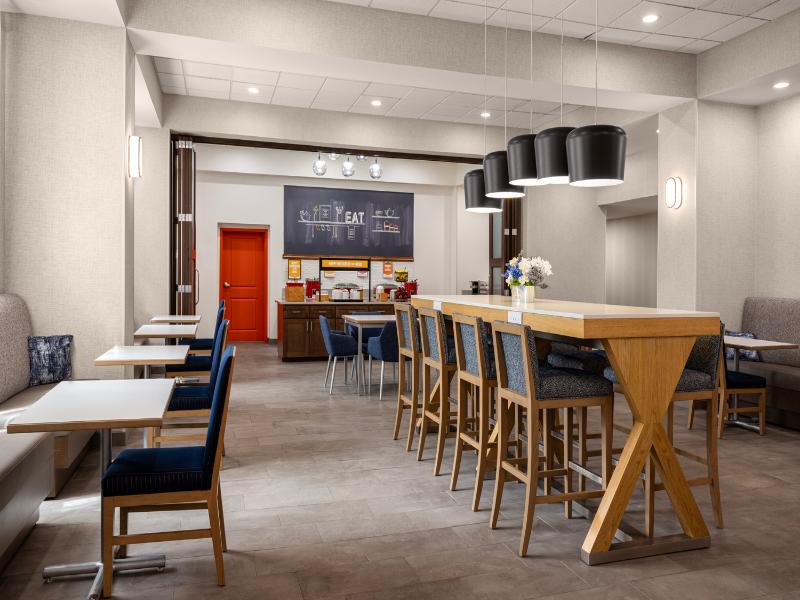 Hampton Inn Williamsburg image