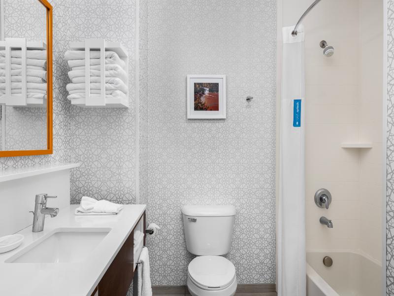Hampton Inn Williamsburg image