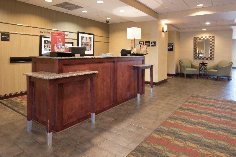 Hampton Inn Yazoo City image