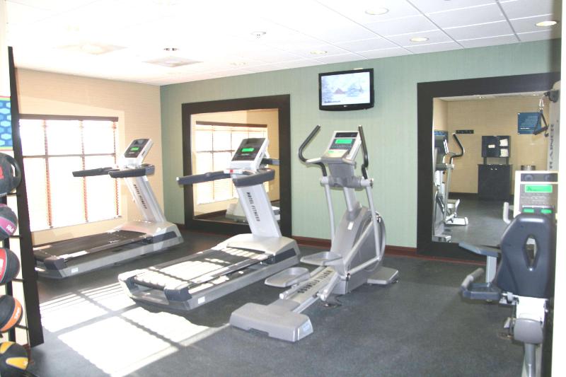 Hampton Inn Yazoo City image