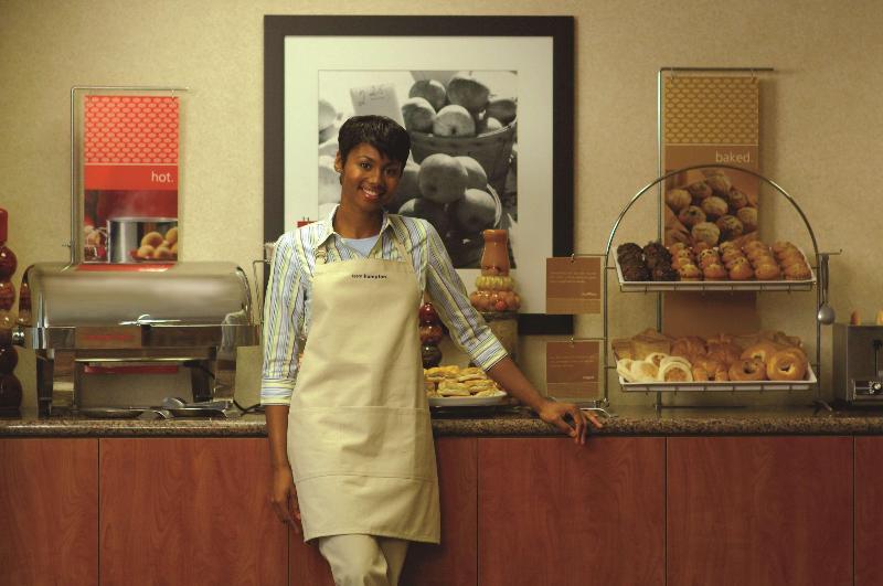 Hampton Inn Yazoo City image