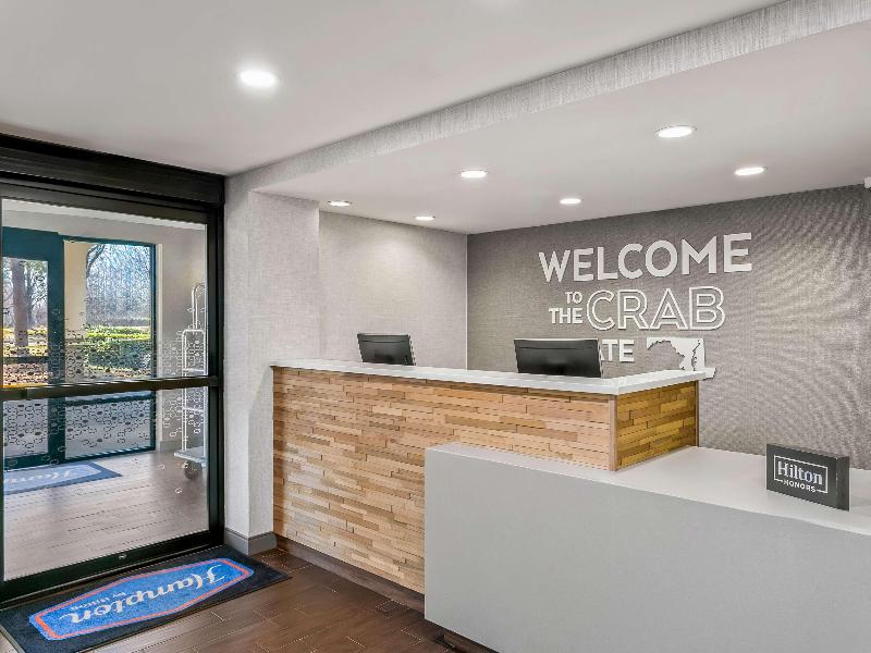 Hampton Inn Bowie image