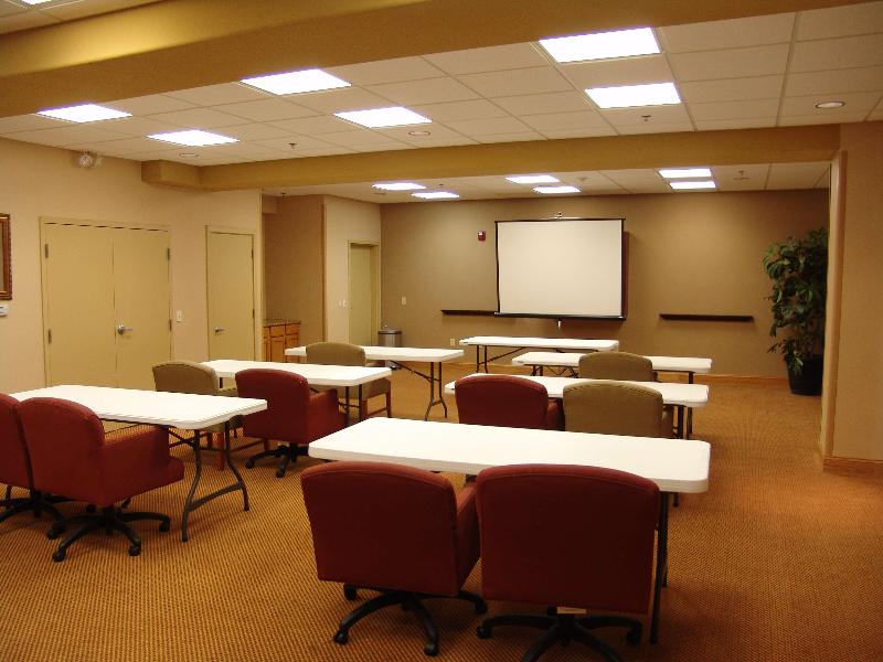 Hampton Inn Garden City image