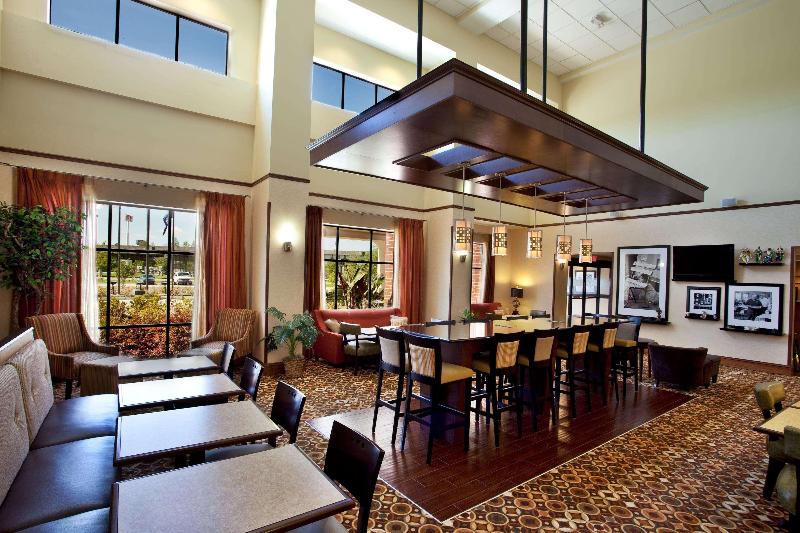 Hampton Inn & Suites Morgan City image