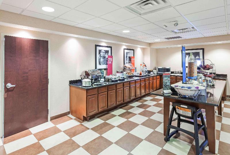 Hampton Inn & Suites Morgan City image