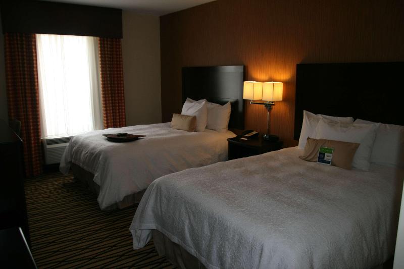 Hampton Inn & Suites Morgan City image
