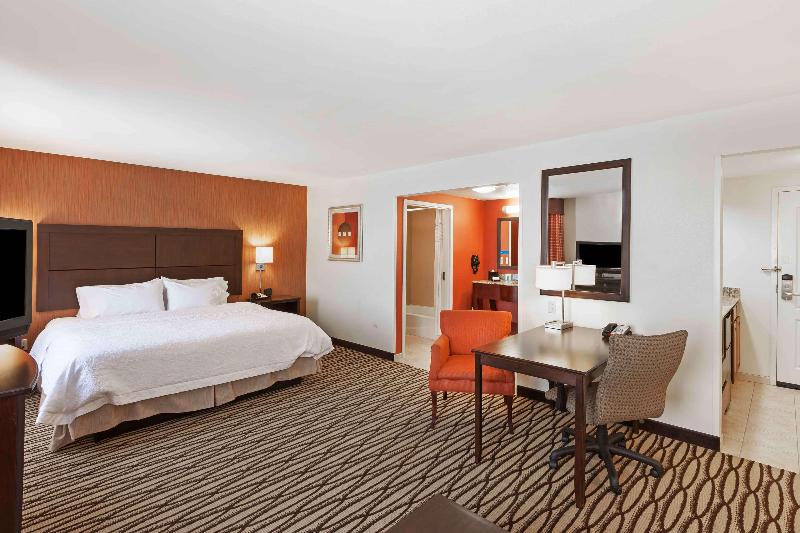 Hampton Inn & Suites Morgan City image