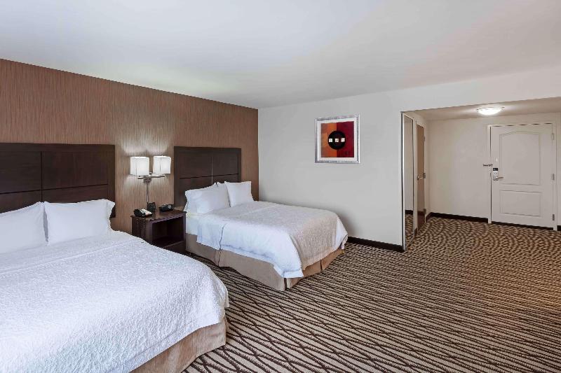 Hampton Inn & Suites Morgan City image