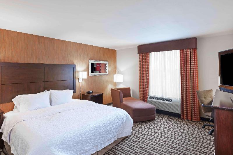 Hampton Inn & Suites Morgan City image