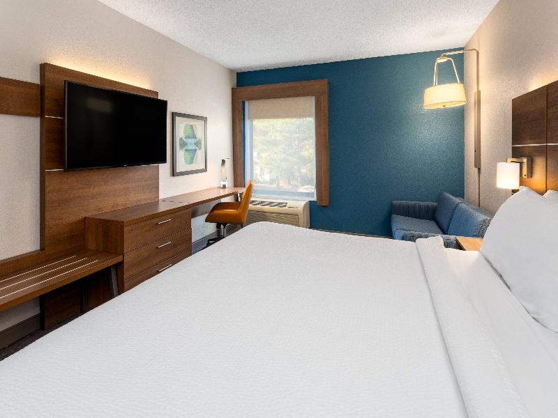 Holiday Inn Express New Albany image