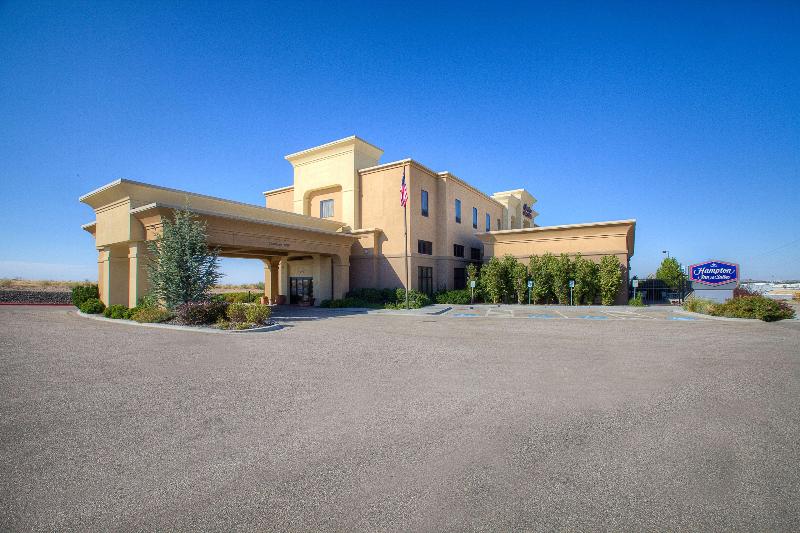 Hampton Inn & Suites Mountain Home image