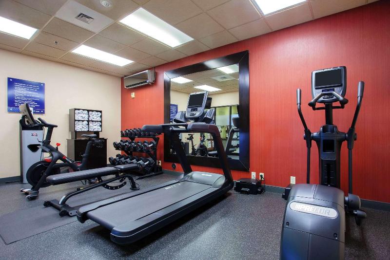 Hampton Inn & Suites Mountain Home image