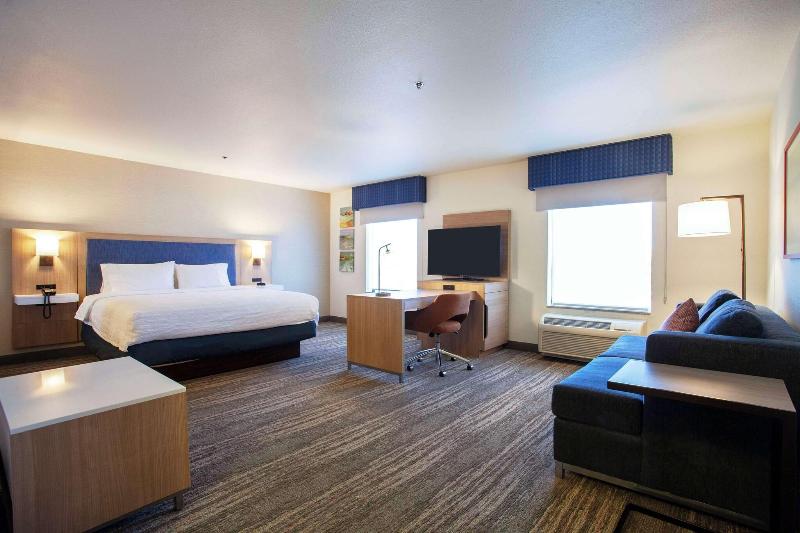 Hampton Inn & Suites Mountain Home image