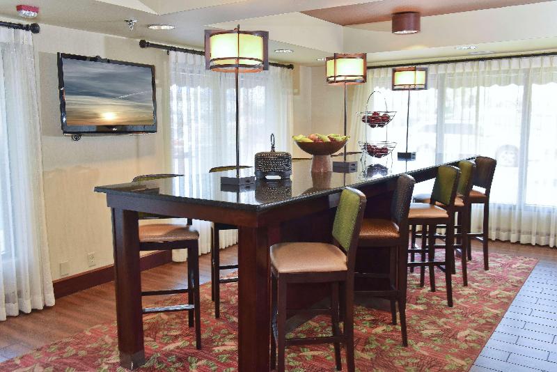 Hampton Inn Ruston image 8