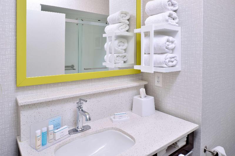 Hampton Inn LaPorte photo 21