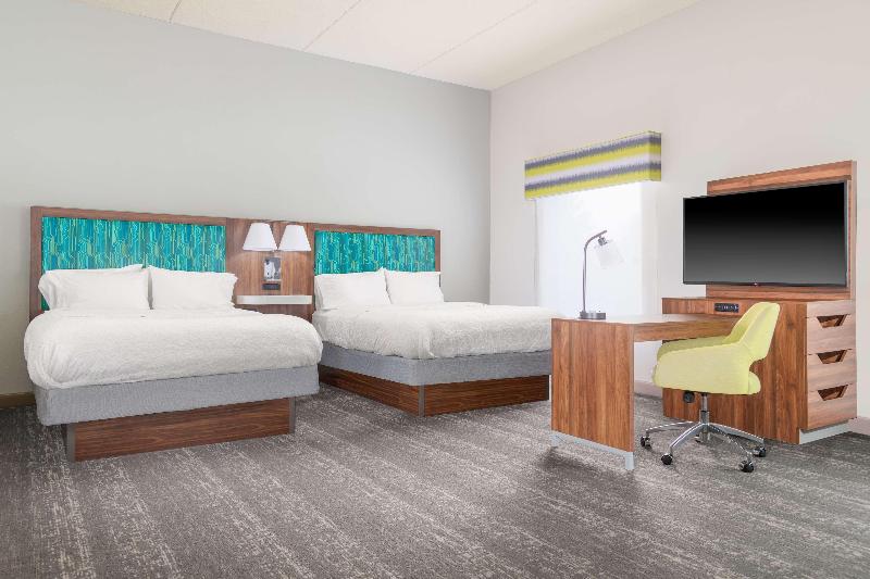 Hampton Inn & Suites Brookings image