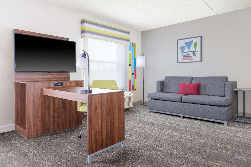 Hampton Inn & Suites Brookings image