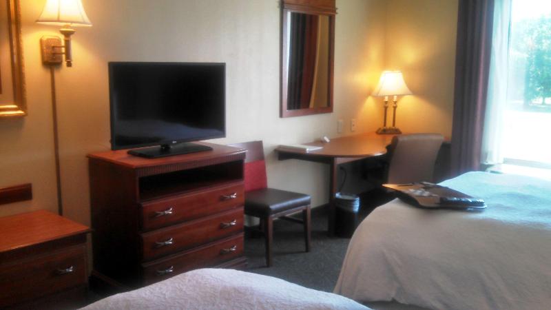 Hampton Inn Greenwood, MS image