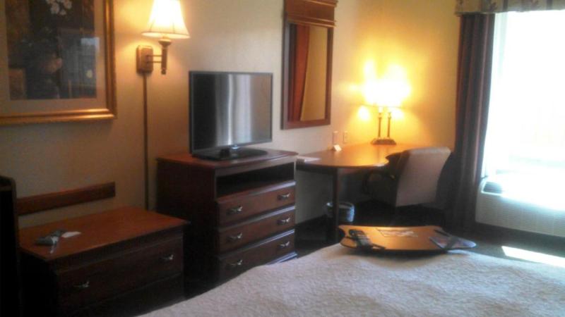 Hampton Inn Greenwood, MS image