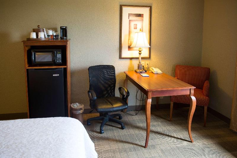 Hampton Inn & Suites Grenada image