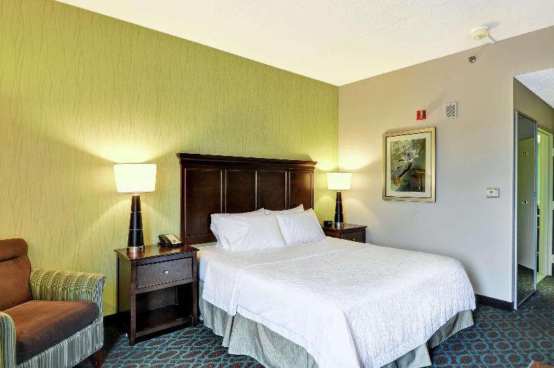 Hampton Inn New Bedford/Fairhaven image
