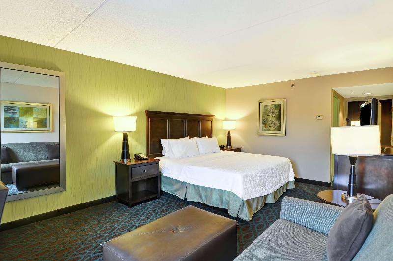 Hampton Inn New Bedford/Fairhaven image