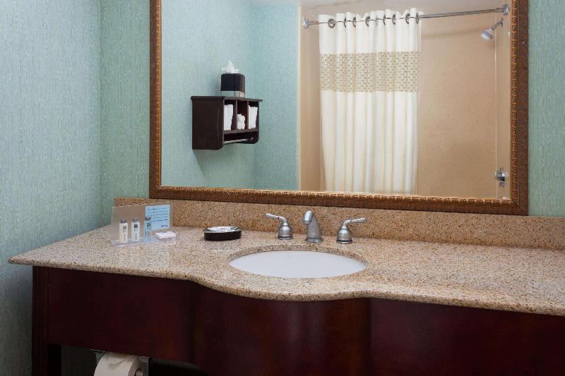 Hampton Inn New Bedford/Fairhaven image