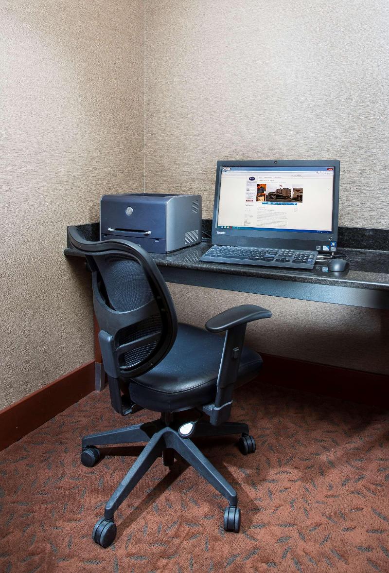 Hampton Inn St. Joseph image